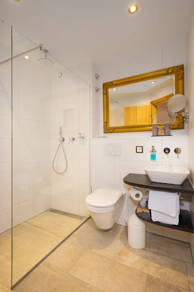 Parkohotel Badezimmer